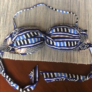 Bandeau style swimsuit top